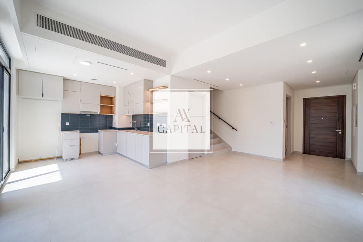 Luxury Villa | 3BR + Maid | Prime Location - 2