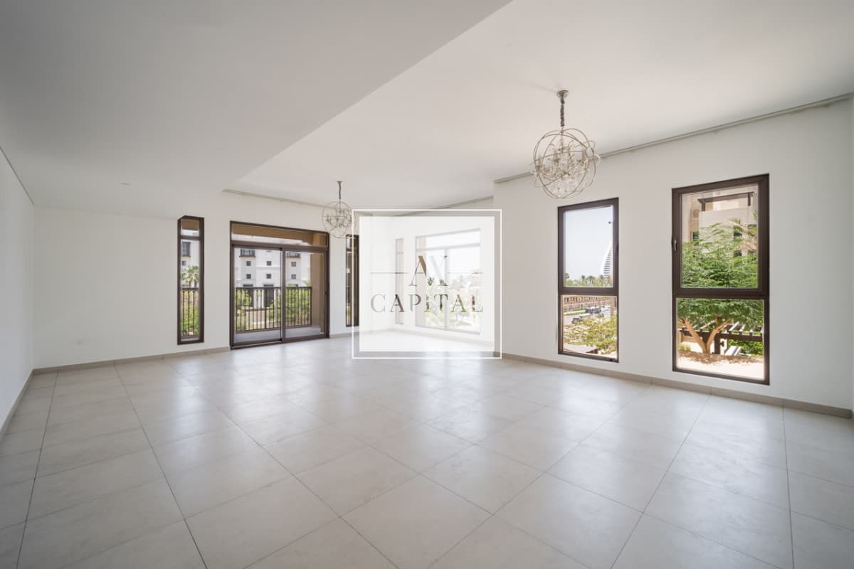 Vacant | 4BR plus Maids | Full Burj Al Arab View - 2
