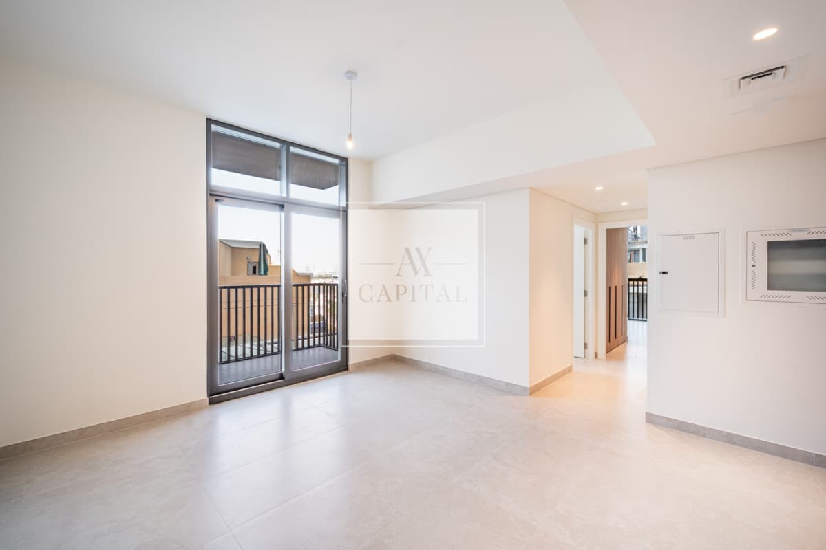 Pool view | 2BR plus Study | Closed kitchen - 3