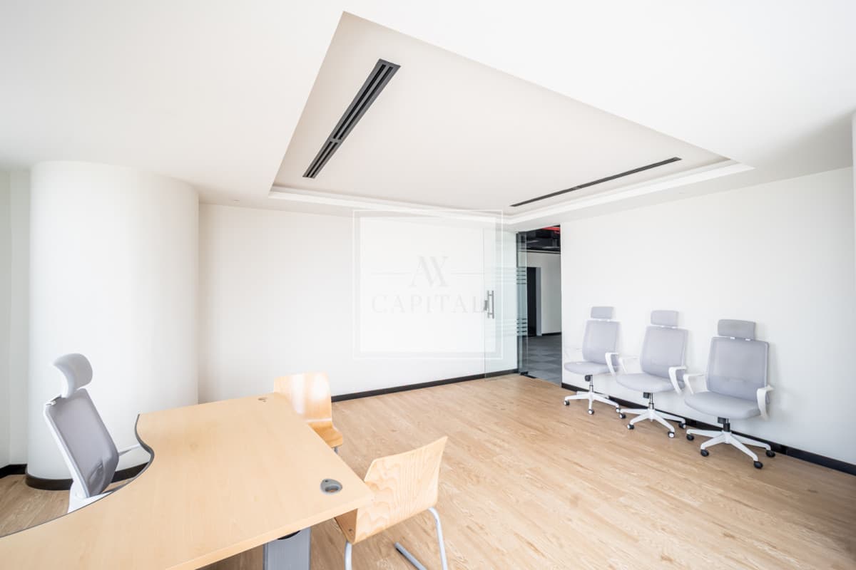 Premium Office | Large Layout | Metro | High Floor