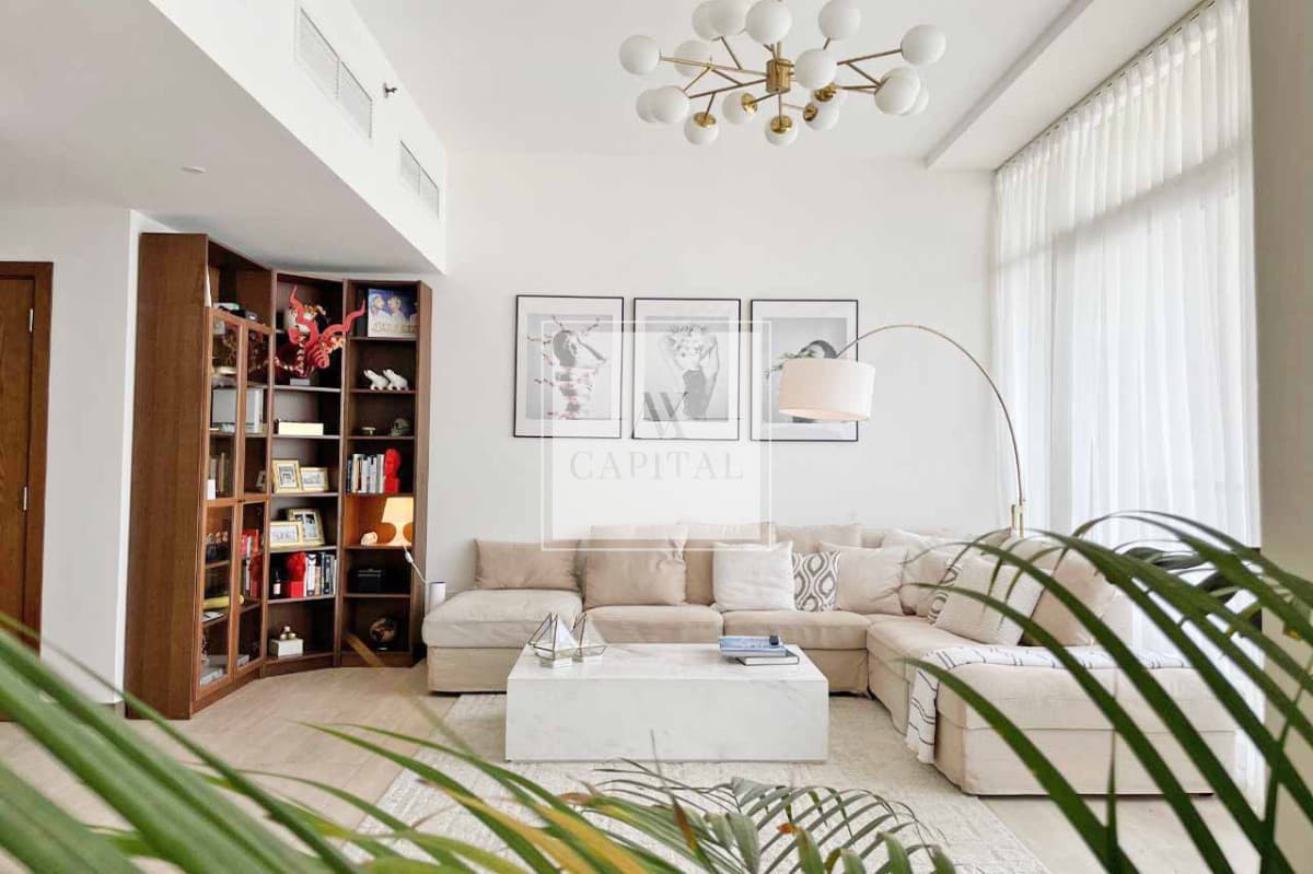 2 BR Duplex | Quality Living | Upgraded