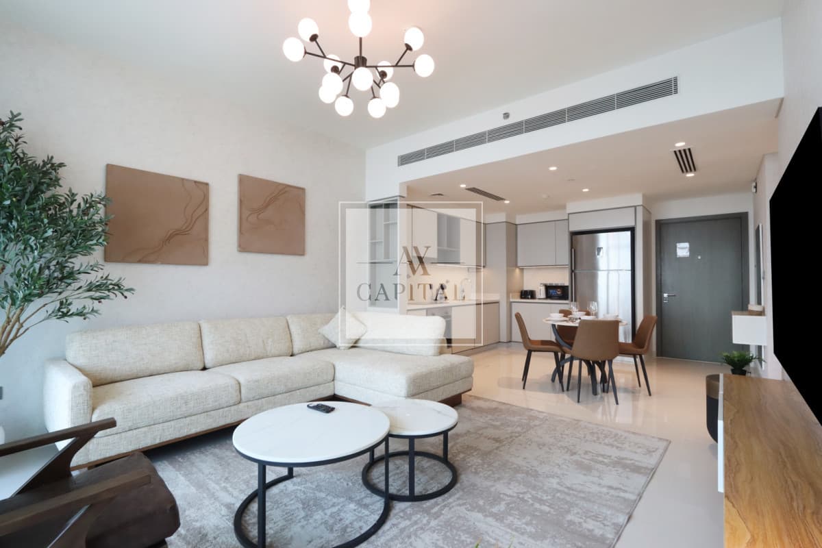 Beachfront Luxury | Elegant Furnished | Sea View