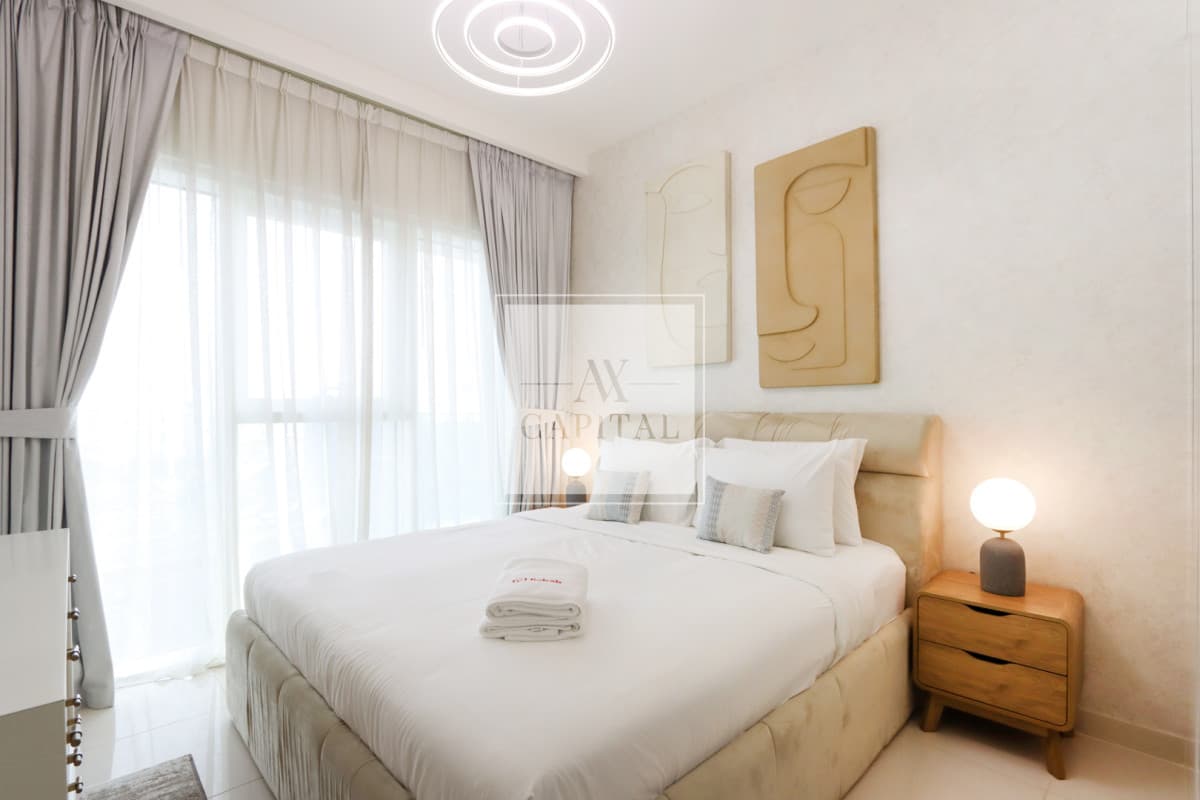 Beachfront Luxury | Elegant Furnished | Sea View - 2