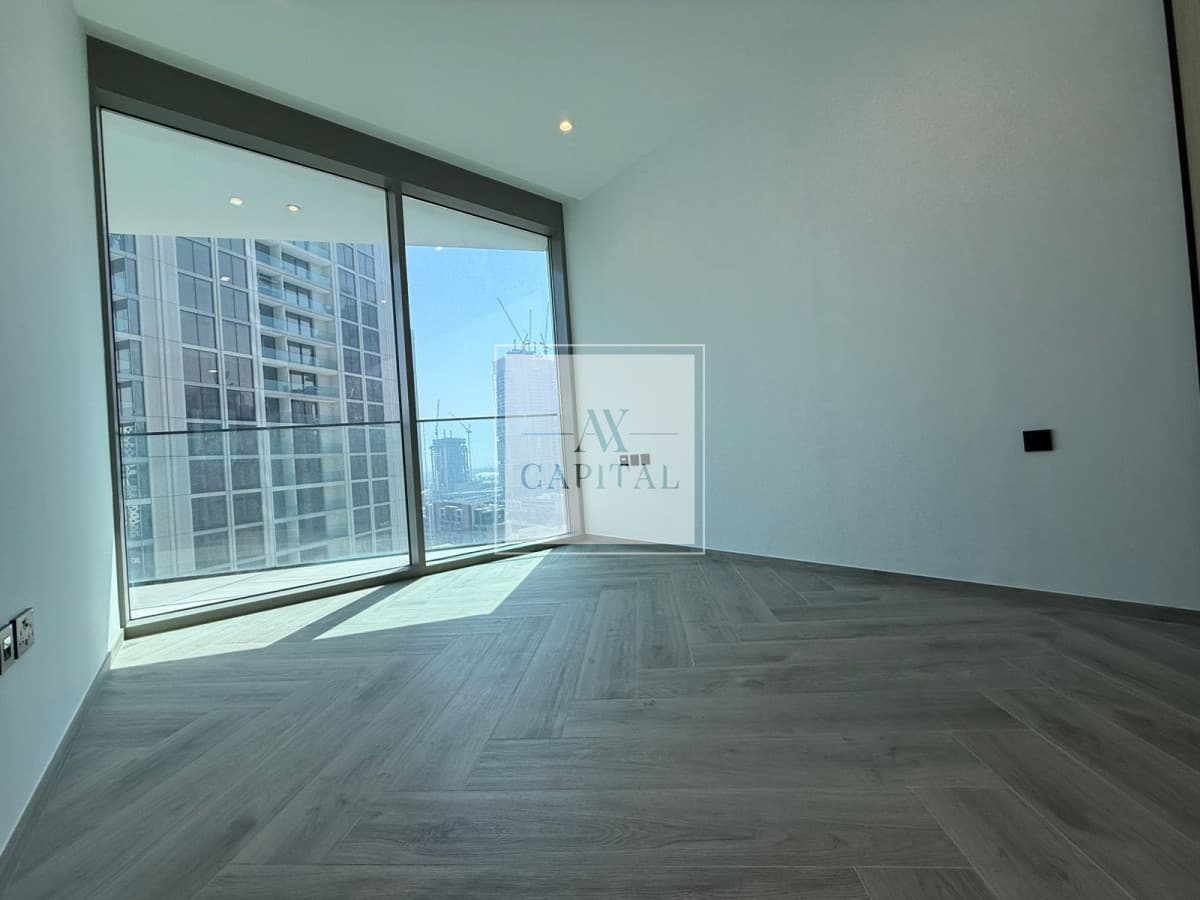 Peninsula three | Canal View | Close to Metro - 3