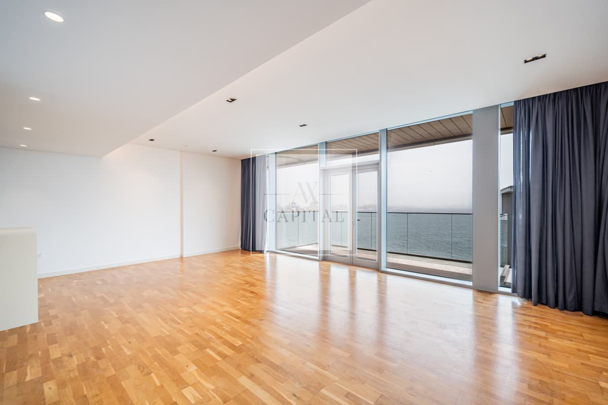 Great Layout | Spacious | Full Sea View