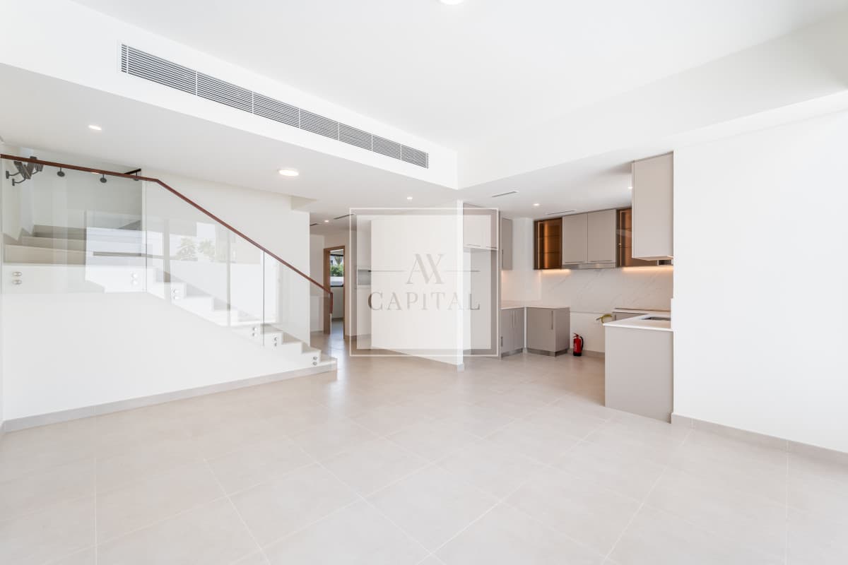 Brand new | Spacious & Bright | Near Amenities - 3