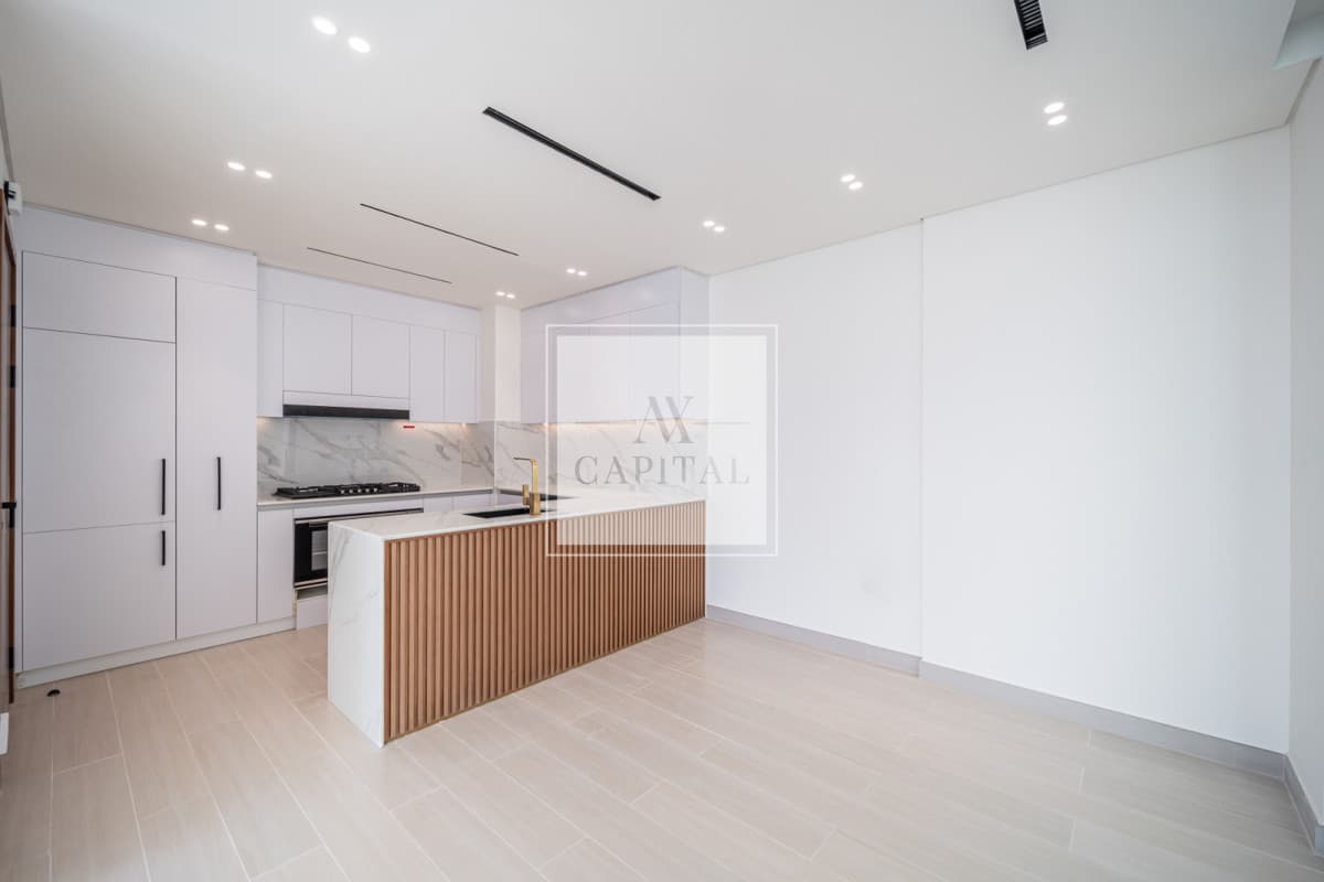 LARGE LAYOUT | CORNER UNIT | PLUNGE POOL | BRIGHT - 3
