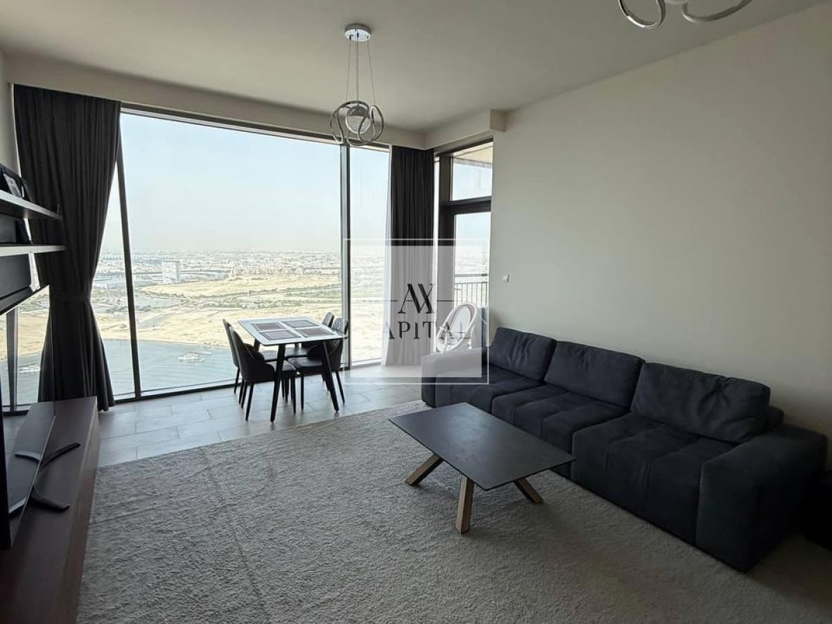 Creek View | Unfurnished | High Floor - 3