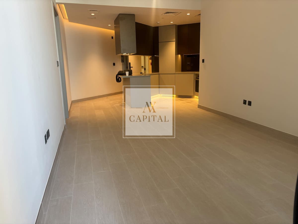 Best layout |Creek & MBR City Views| High floor
