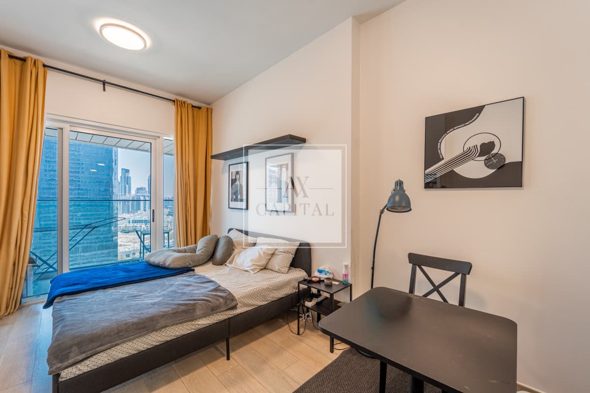 Prime Location | Fully Furnished | Stunning View - 3