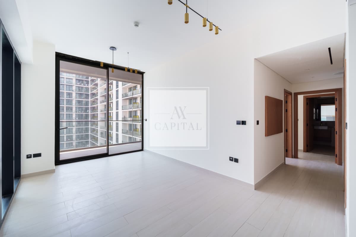 LARGE LAYOUT | EXCELLENT FINISHINGS | PLUNGE POOL