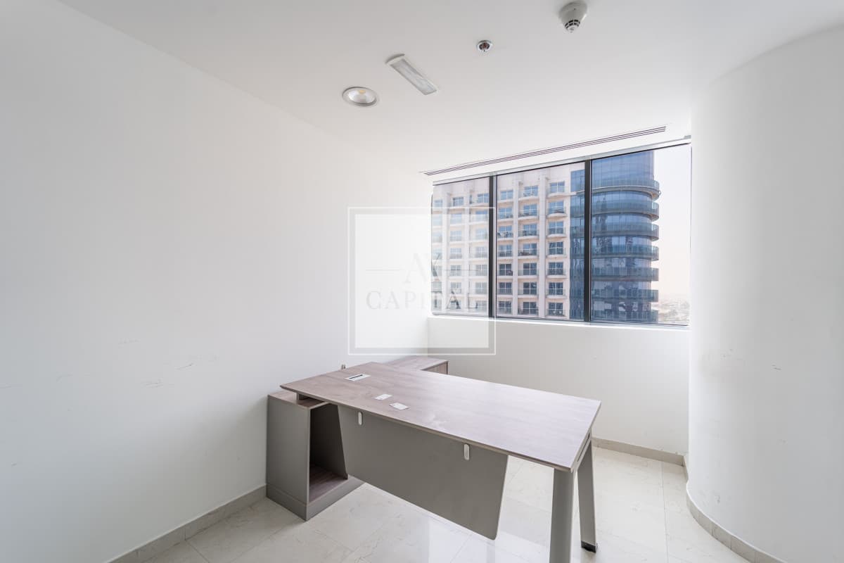 High Floor | Fully Fitted | Prime Location - 3