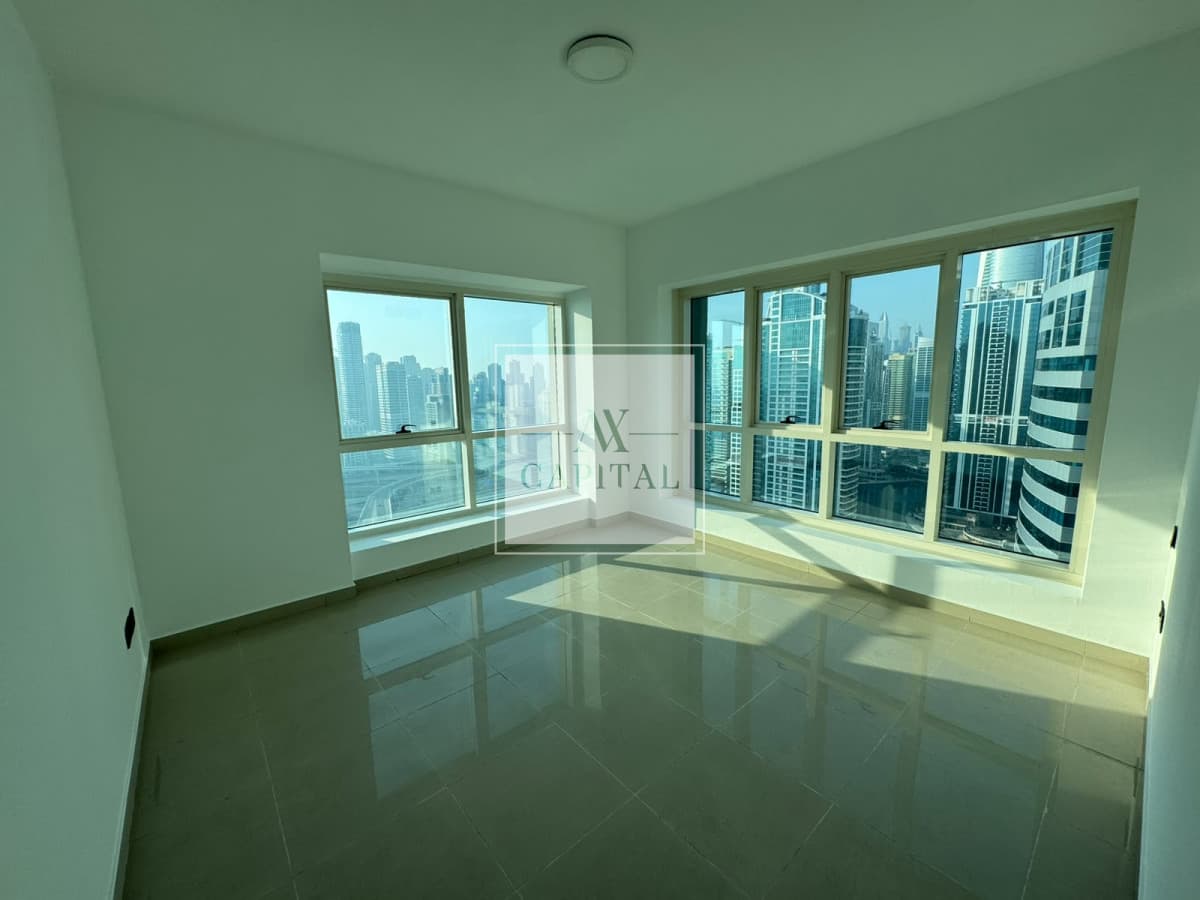 Family Apartment | Vacant | Huge Layout - 3