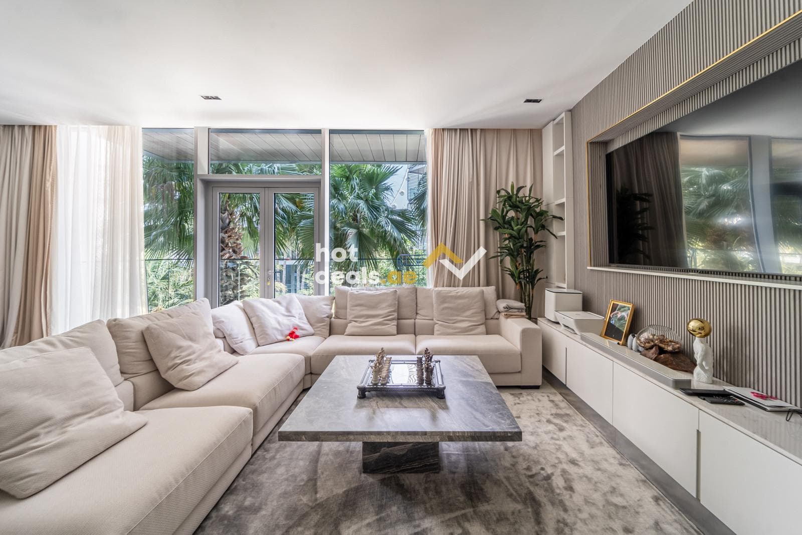 Great Layout | Vacant | Fully Furnished