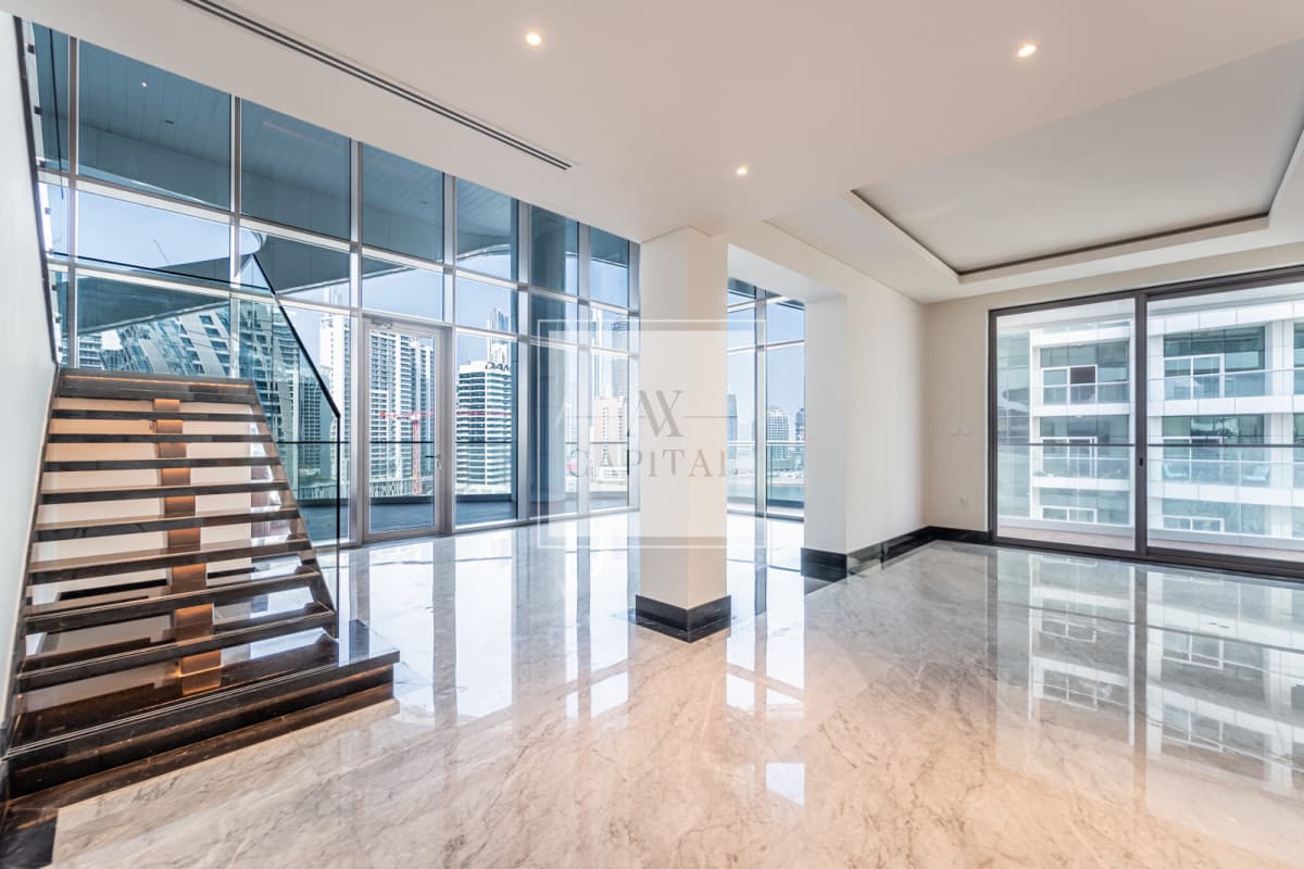 Burj Khalifa and Canal View | 3BR Duplex | Vacant