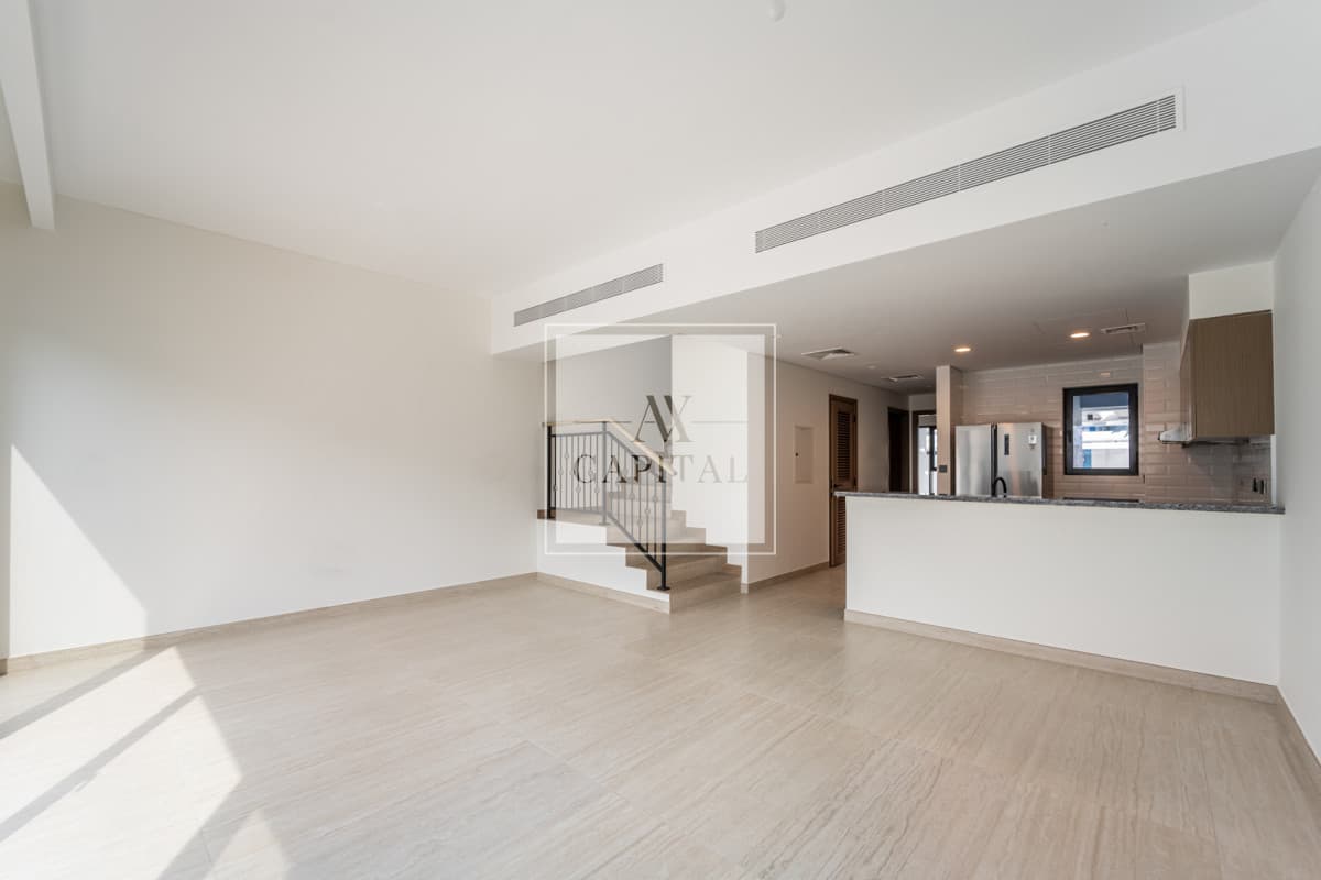 Brand new | Vacant | Close to amenities