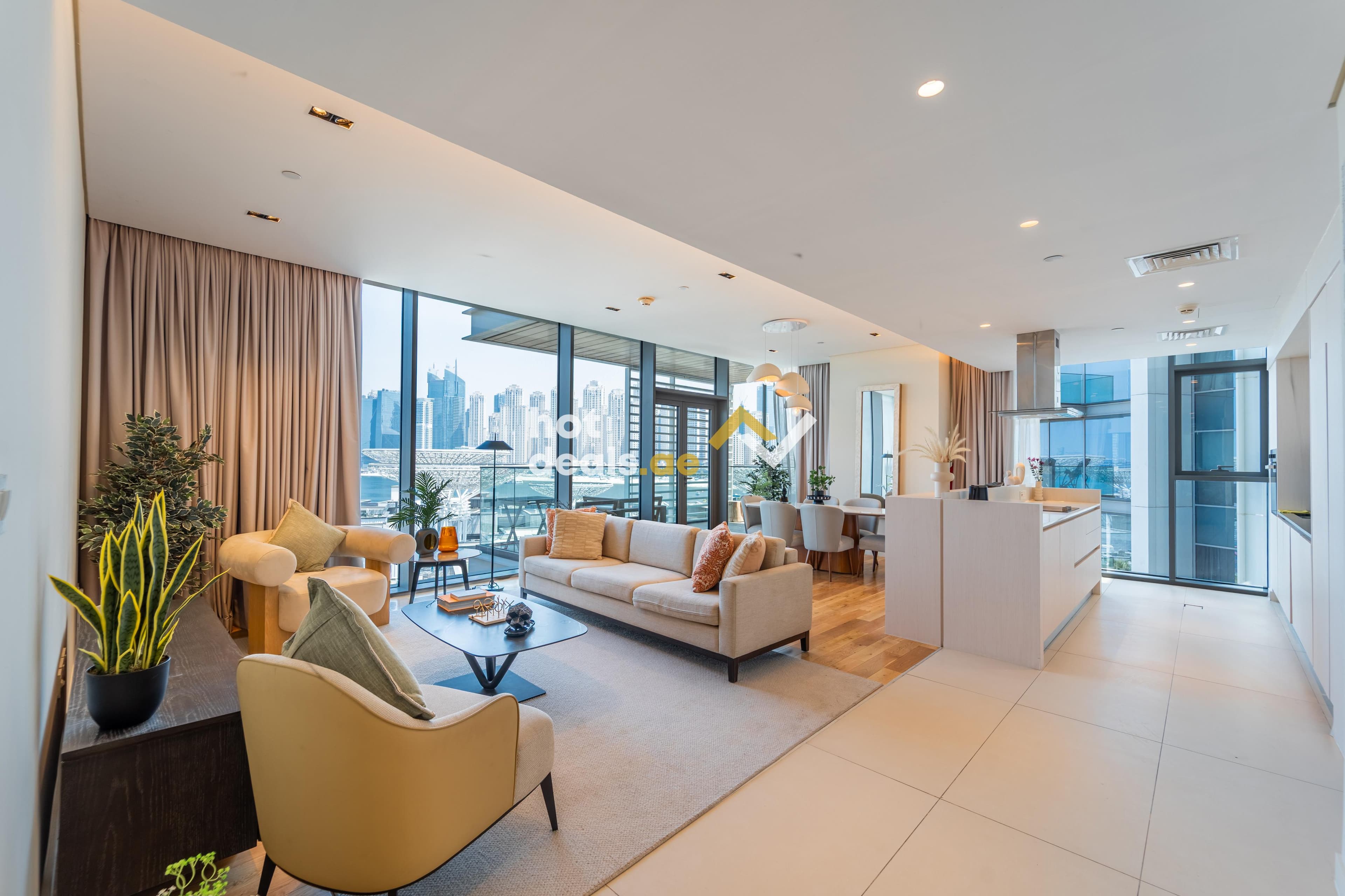 Live by the Beach | Stylish 2BR on Bluewaters