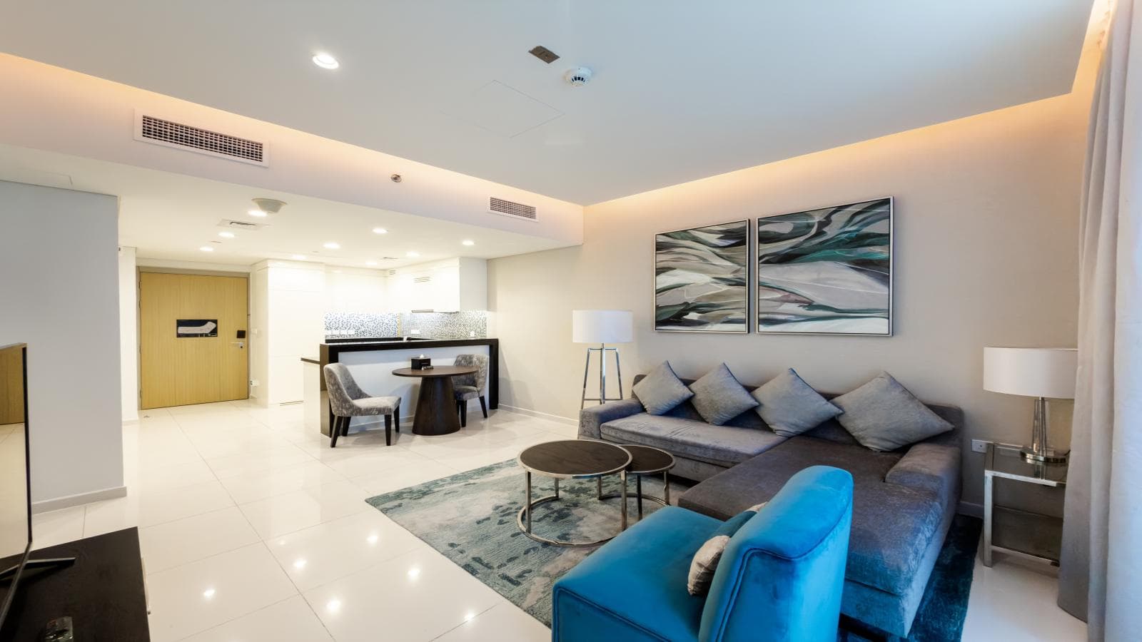 Below OP | High Floor | Furnished | Pool View