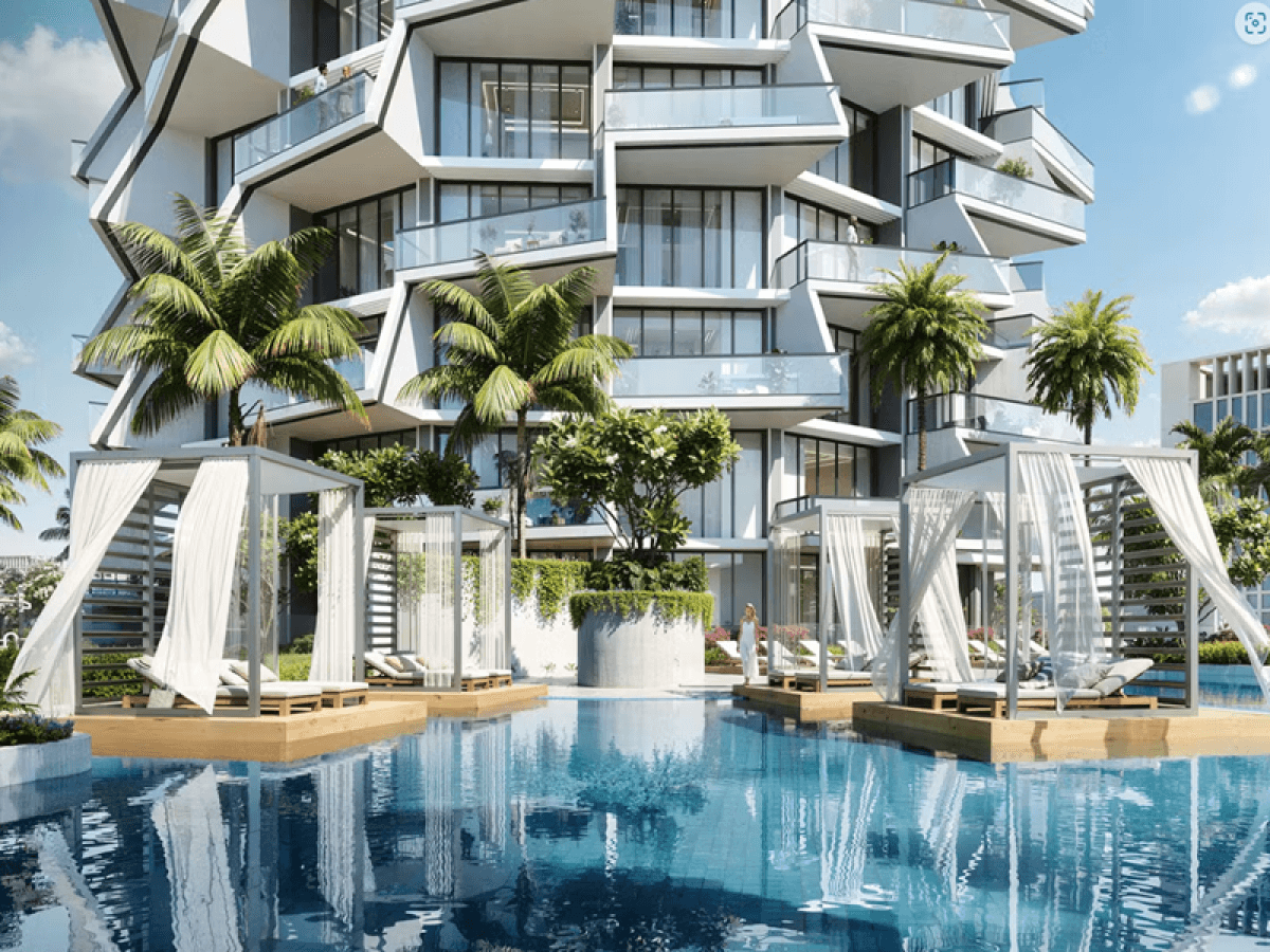On High-Floor with Kids Play Area - Pool View